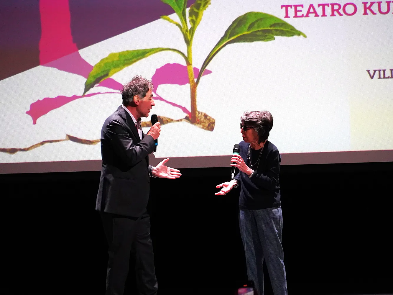 Rosa Franco, presidente Centro di Servizio al Volontariato San Nicola ETS - Foto dello Spettacolo “Social Fest!” con Antonio Stornaiolo - Meeting del Volontariato 2025 "Il Coraggio della Speranza" 14 Dicembre 2025 ore 17:00